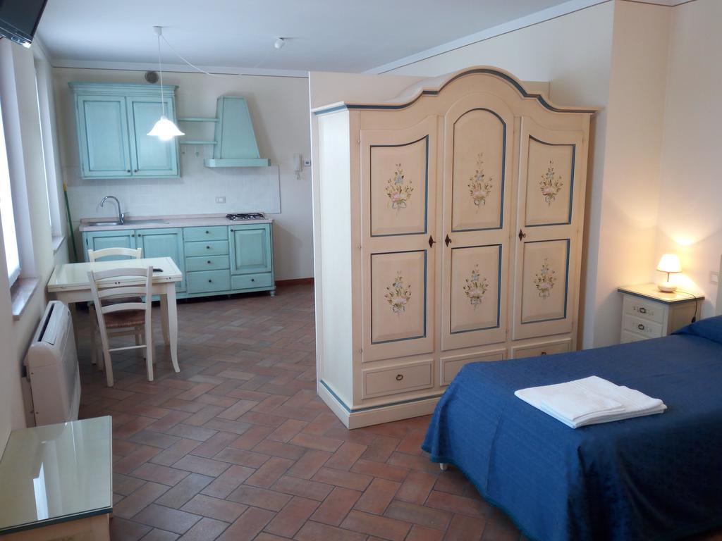Bb Mambrotta Guest House San Martino Buon Albergo Exterior photo