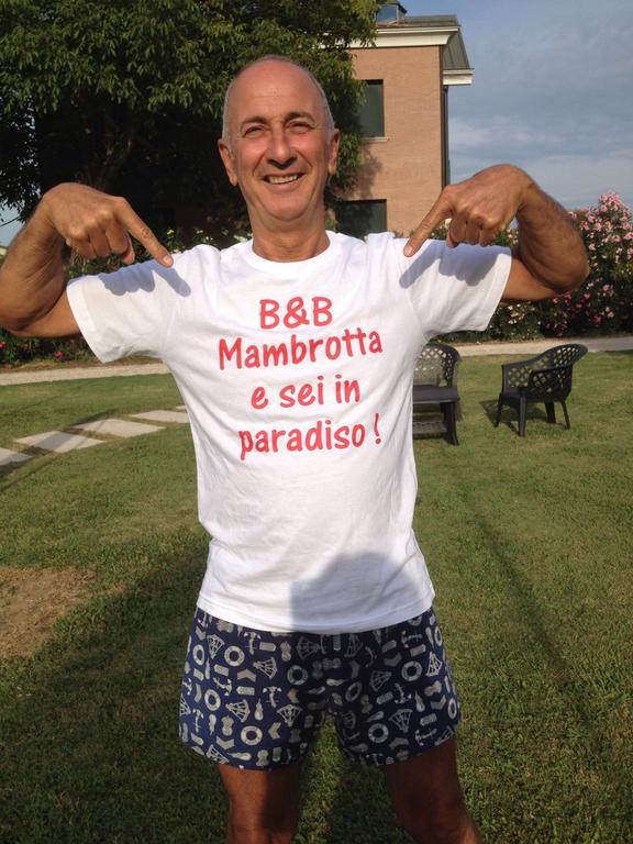 Bb Mambrotta Guest House San Martino Buon Albergo Exterior photo